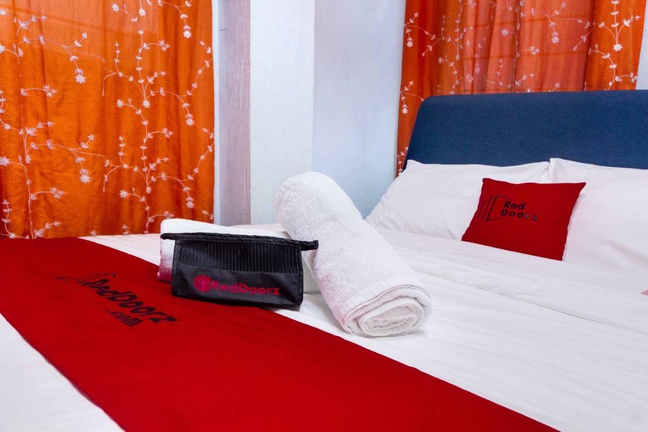 Reddoorz @ Zapatera Cebu Hotel Buitenkant foto
